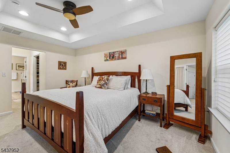 24 Pineview Dr