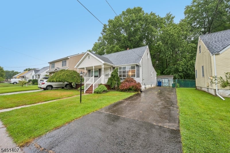 154 Marlboro Rd