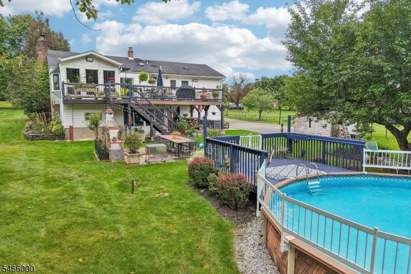 7 Weavers Ln
