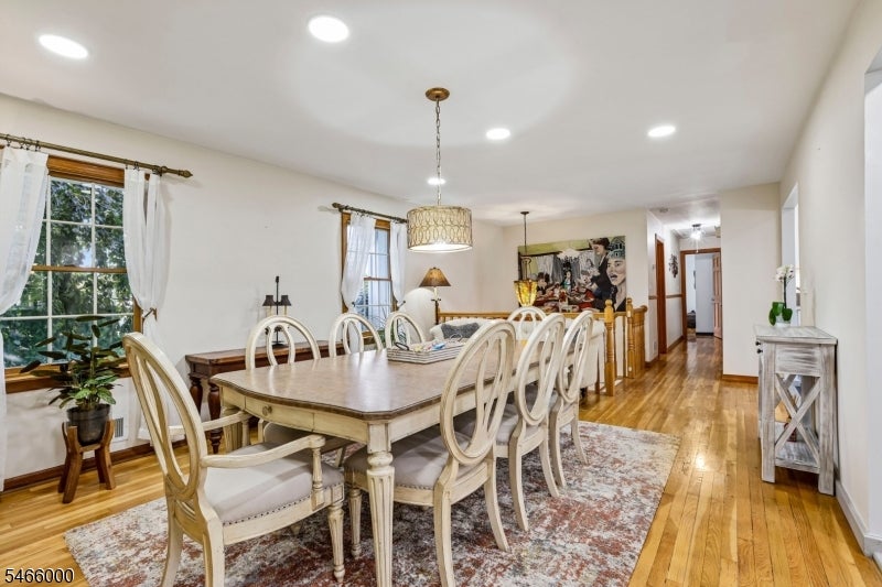 7 Weavers Ln