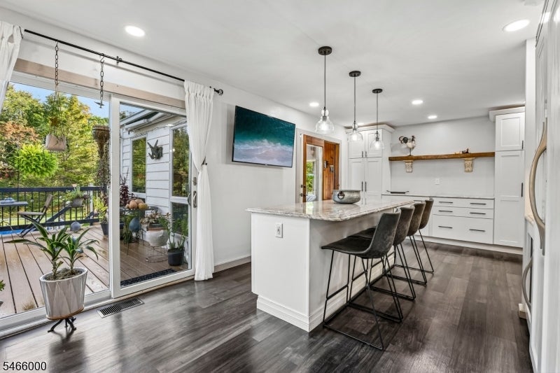 7 Weavers Ln
