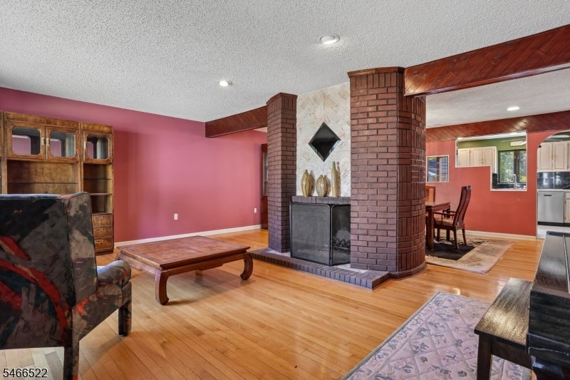 97 Amherst Ave