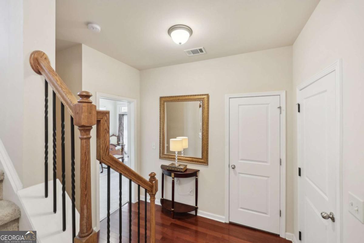 3484 Vintage Circle SE