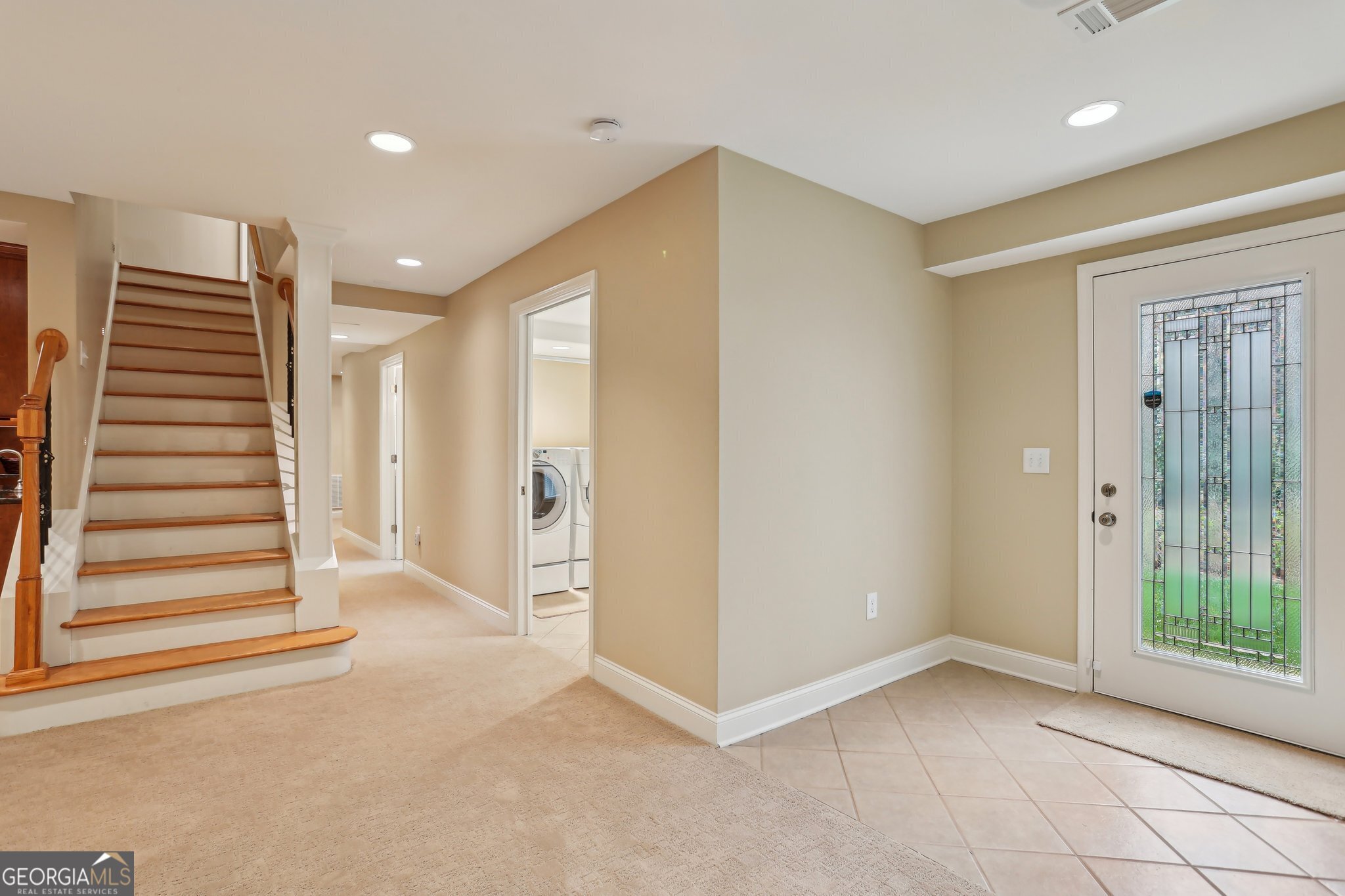 185 W Spalding Drive