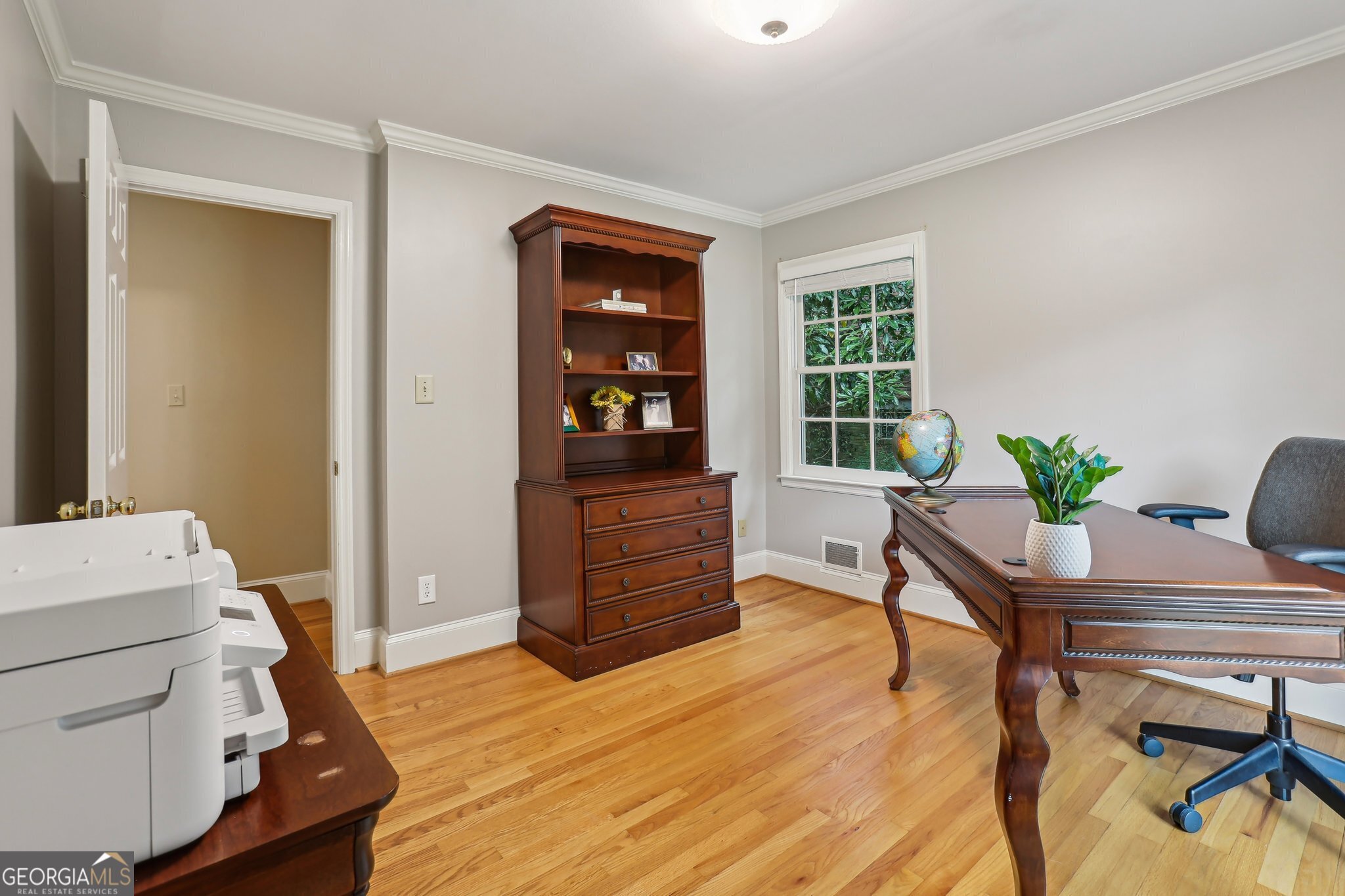 185 W Spalding Drive