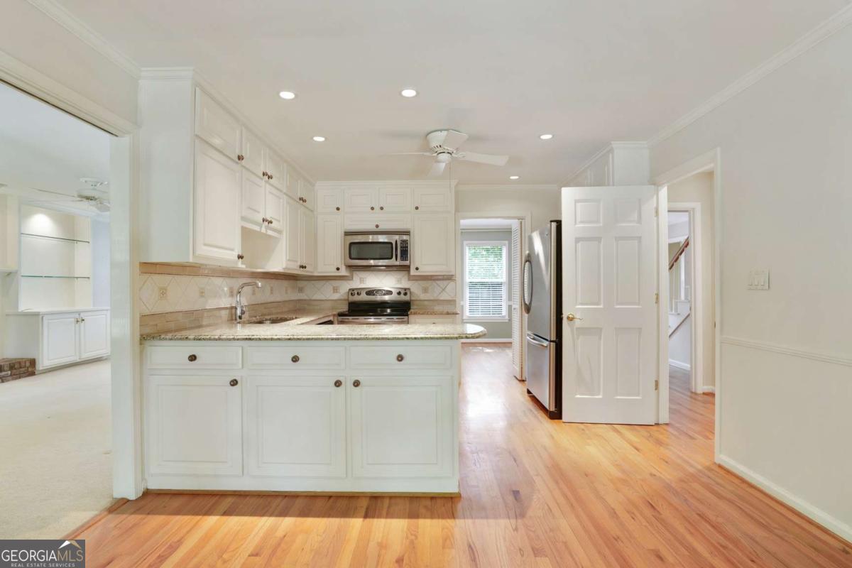 4948 Windhaven Court