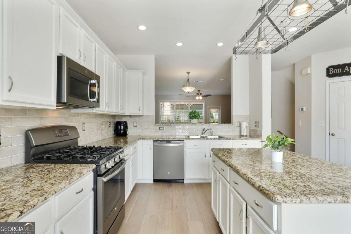 3511 Chattahoochee Summit Lane SE