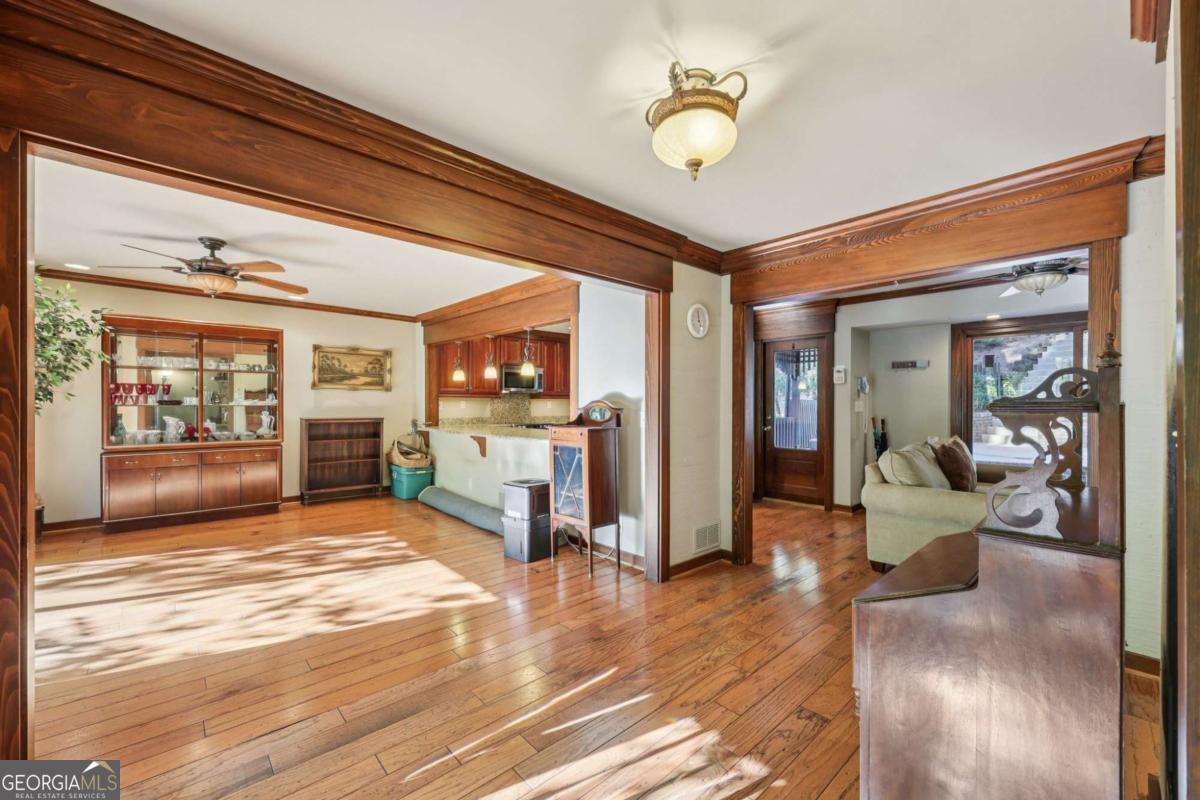 7080 Riverside Drive