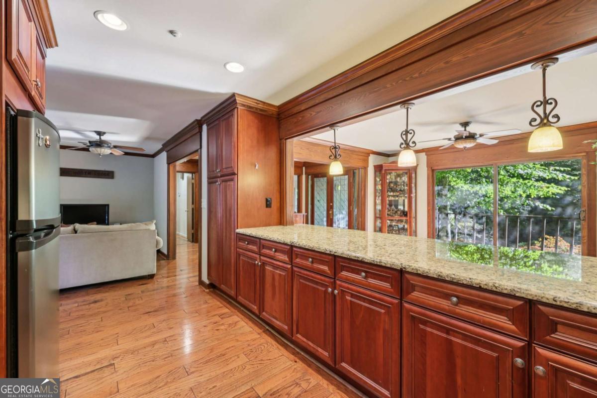 7080 Riverside Drive