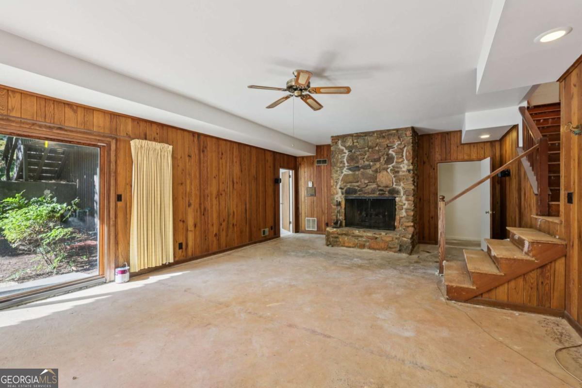 7080 Riverside Drive