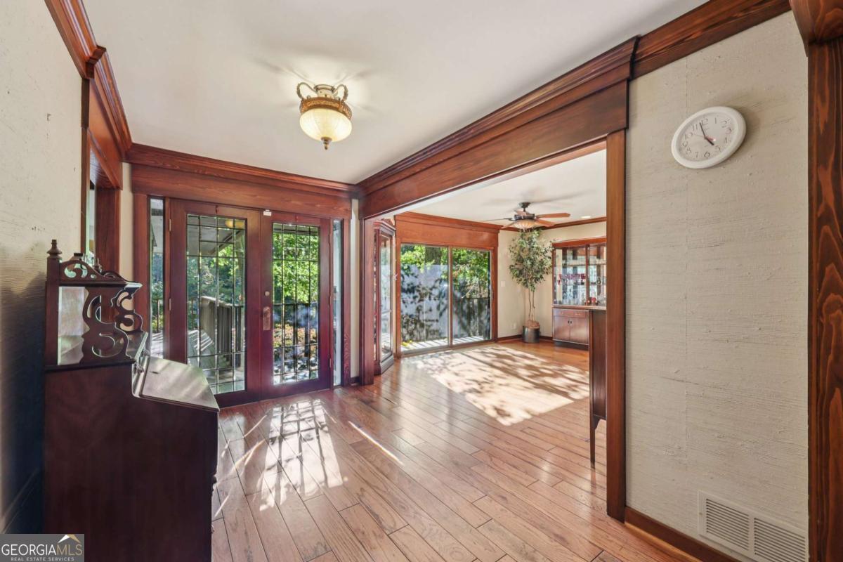 7080 Riverside Drive