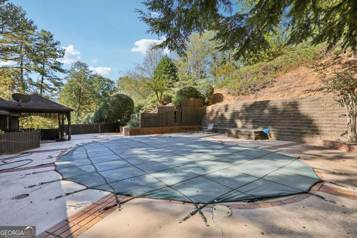 7080 Riverside Drive