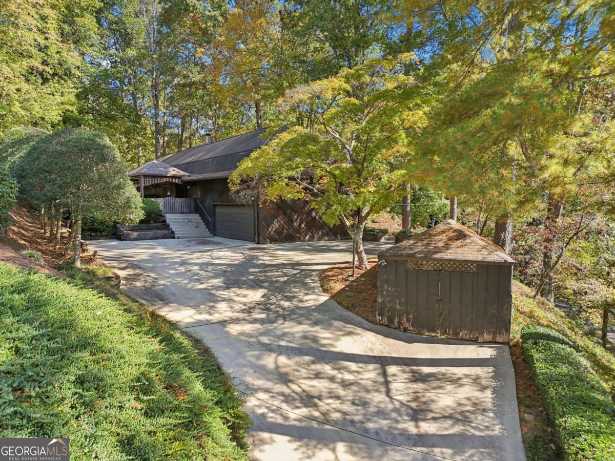 7080 Riverside Drive