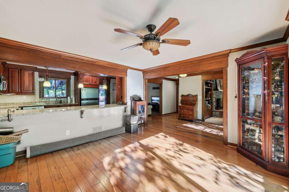 7080 Riverside Drive