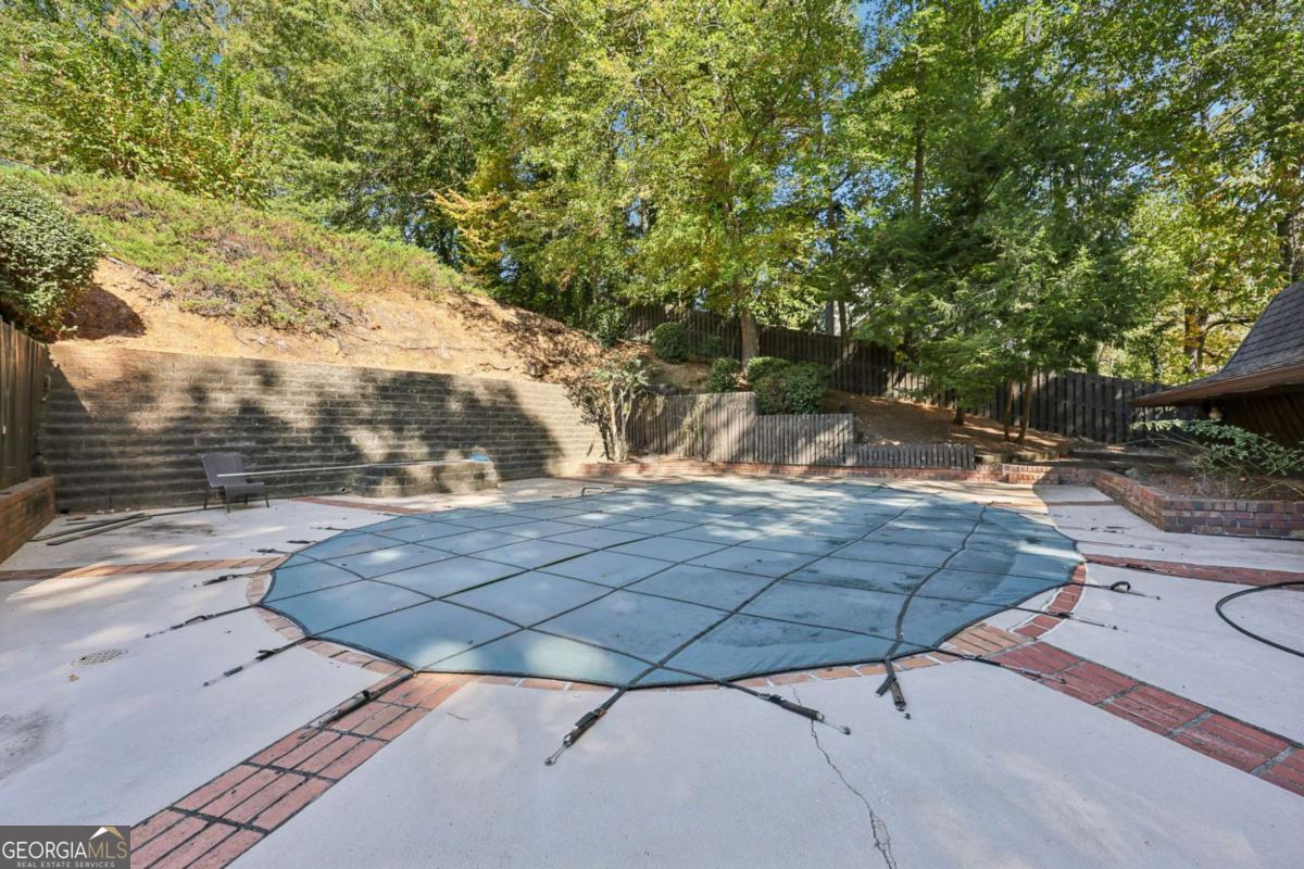 7080 Riverside Drive