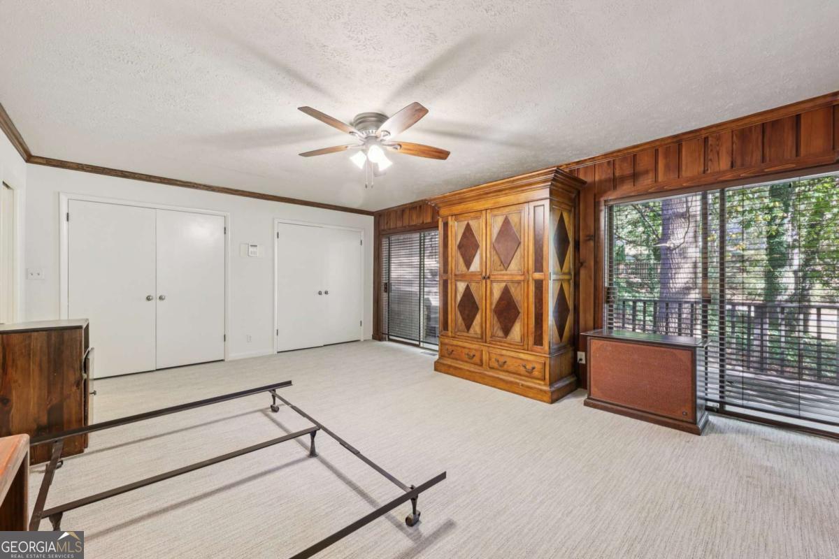 7080 Riverside Drive