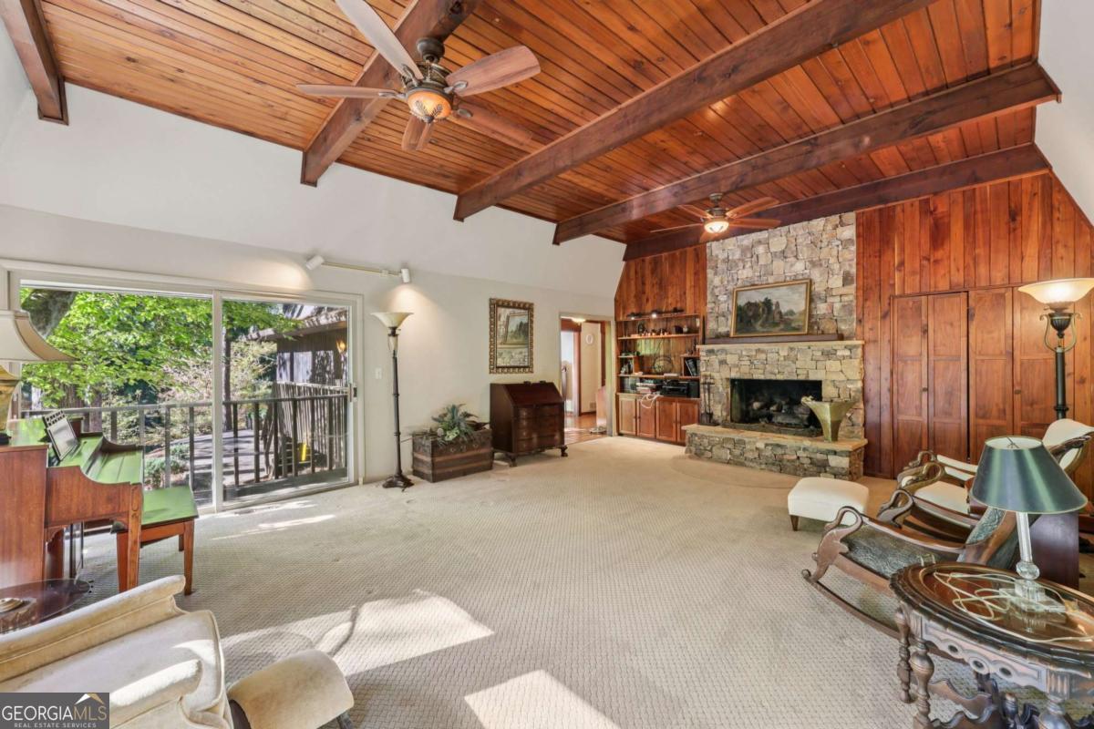 7080 Riverside Drive