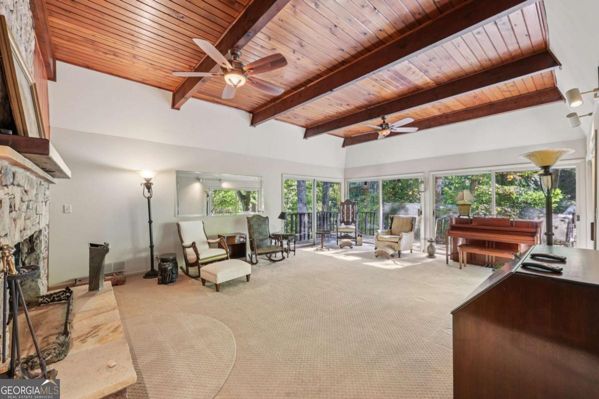 7080 Riverside Drive