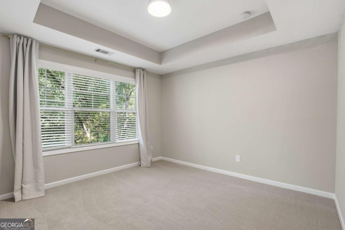 1221 Lavista Road NE