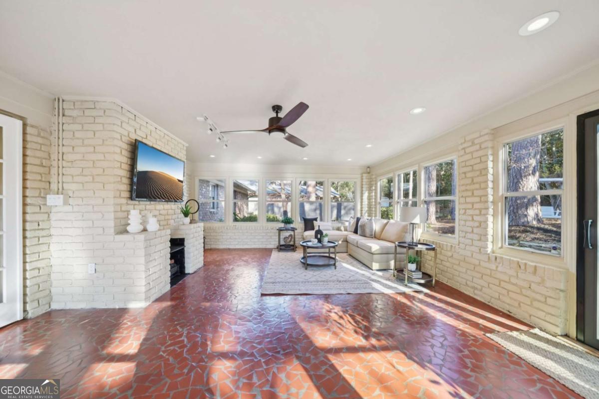 5795 Timberlane Terrace