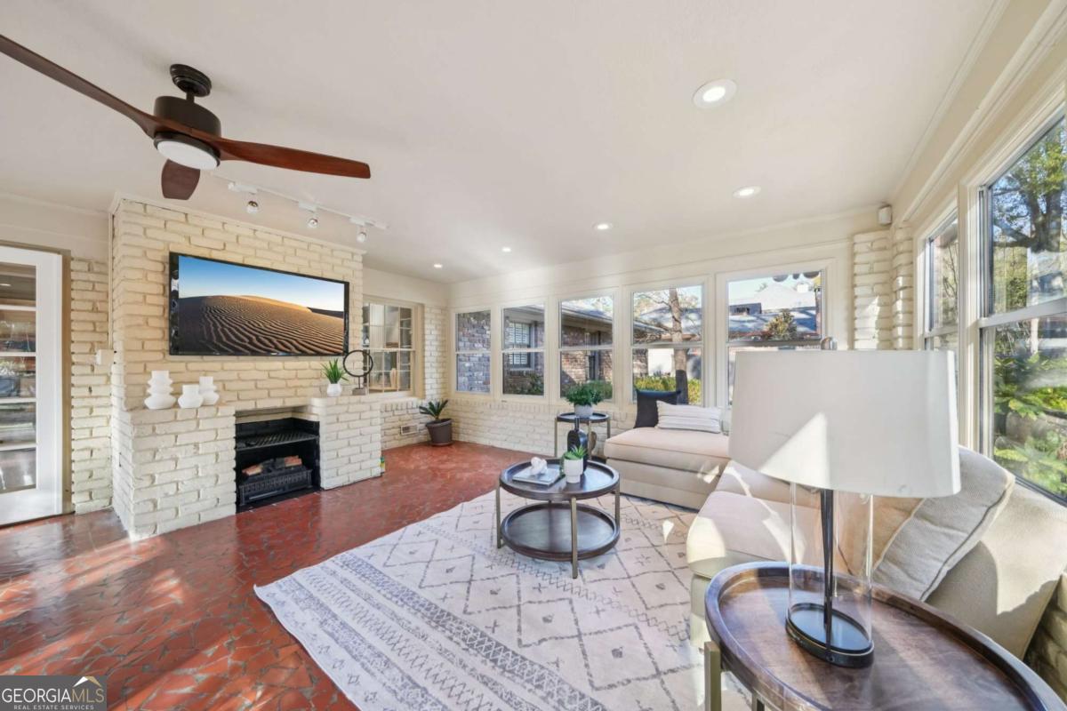 5795 Timberlane Terrace