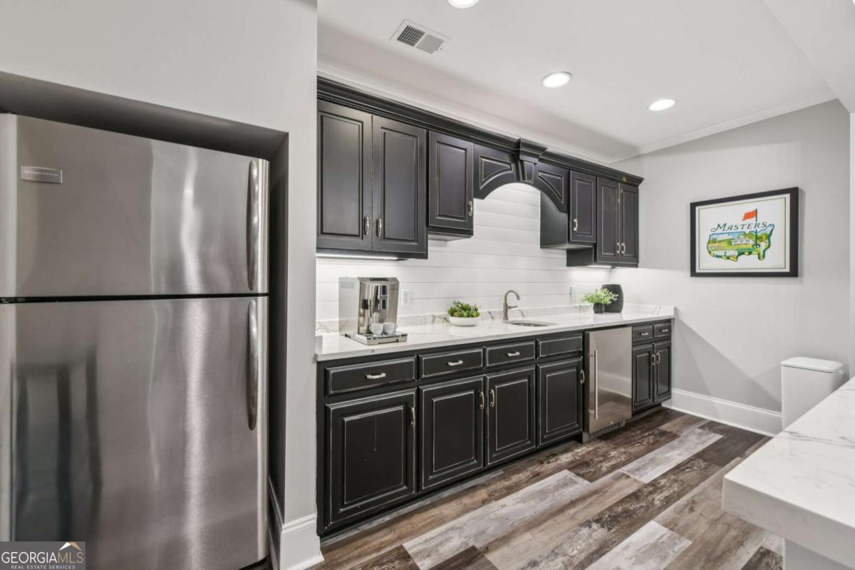 1135 Ascott Valley Drive