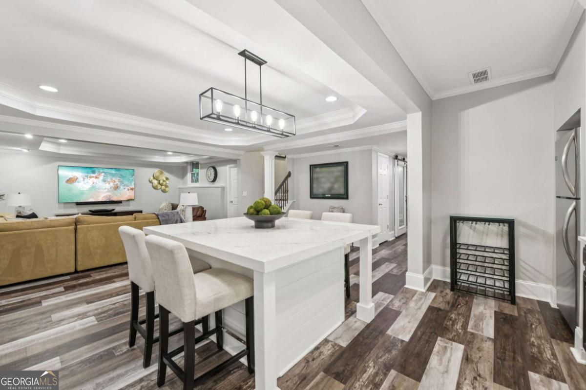 1135 Ascott Valley Drive