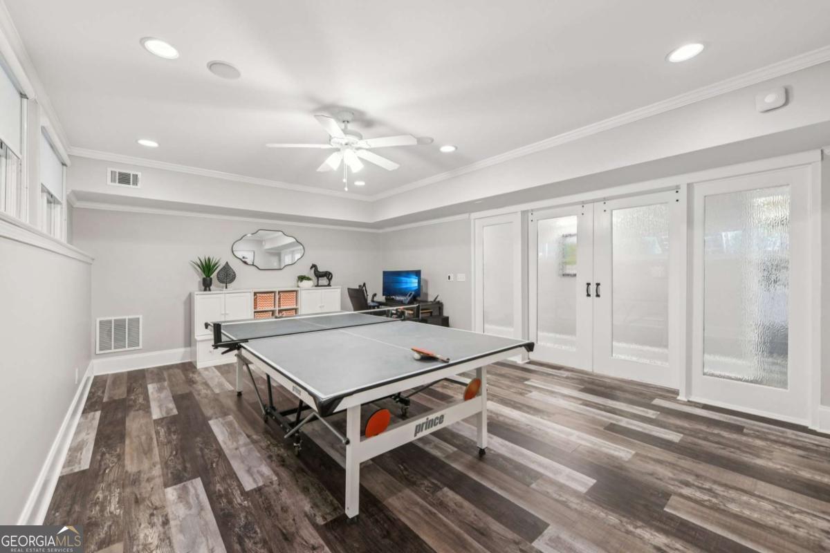 1135 Ascott Valley Drive