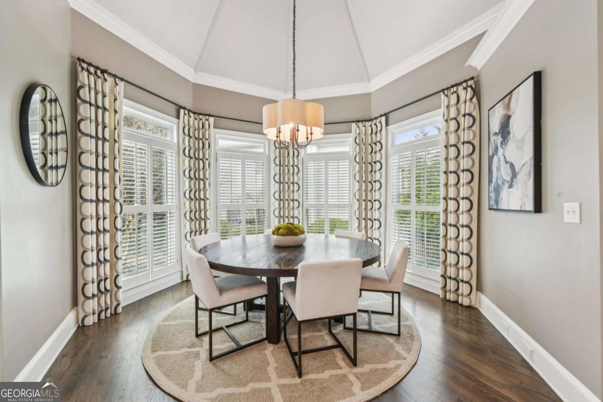 1135 Ascott Valley Drive