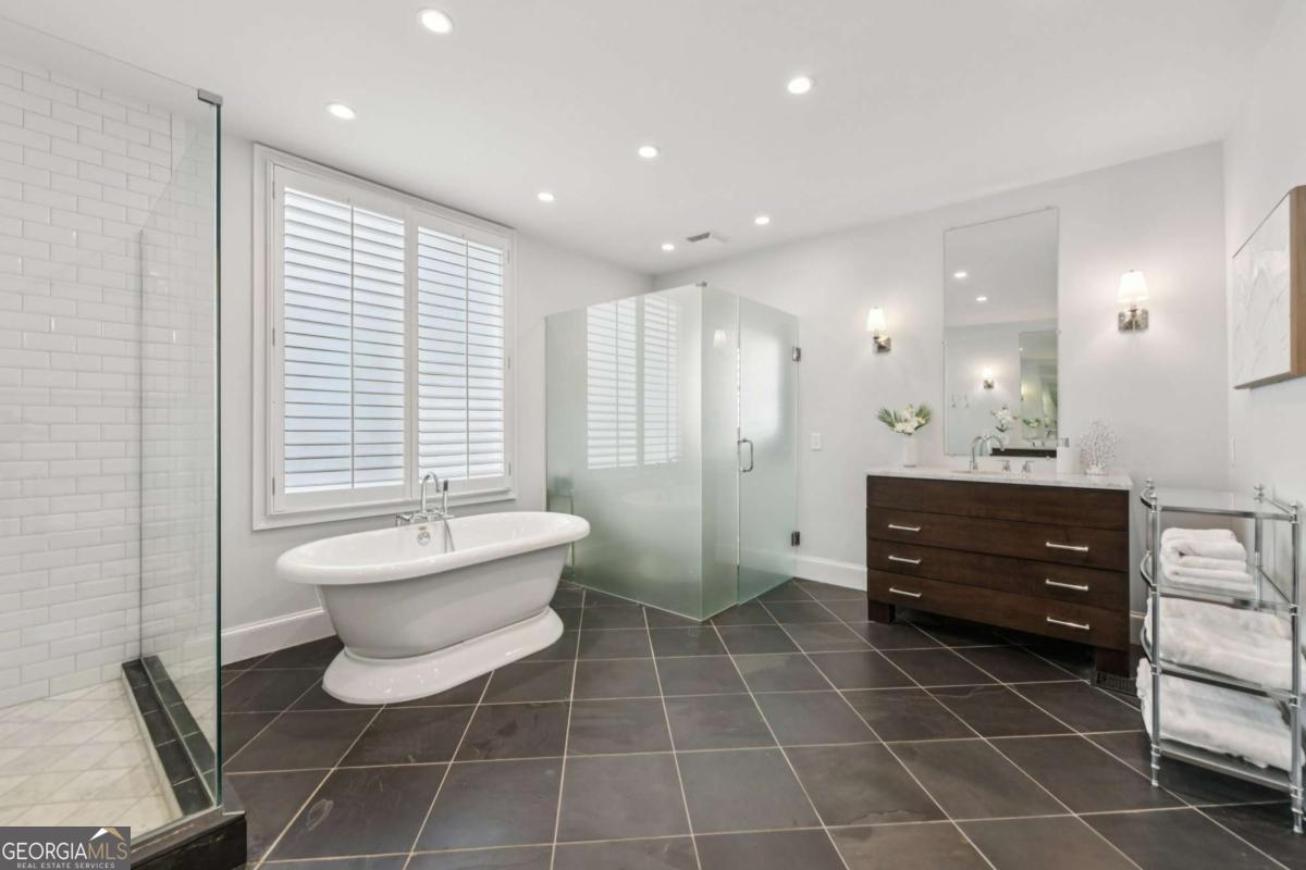 1135 Ascott Valley Drive