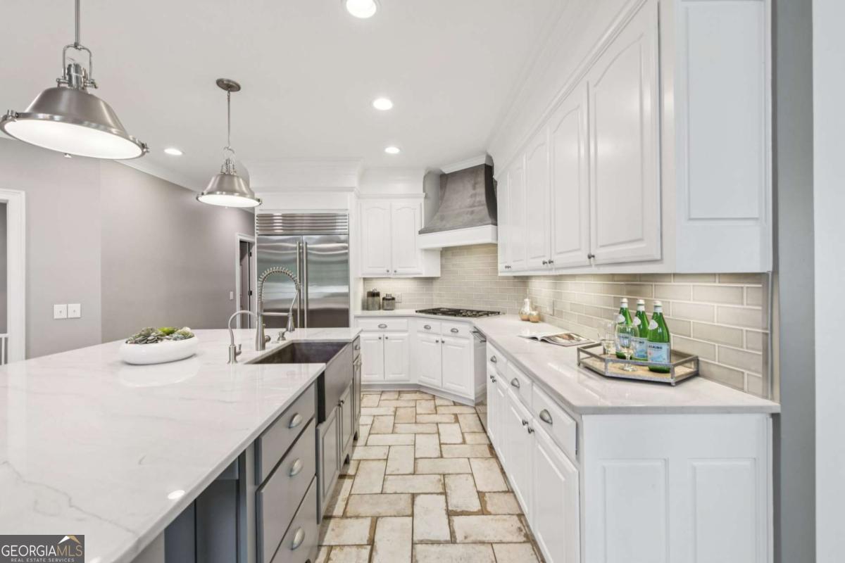 1135 Ascott Valley Drive