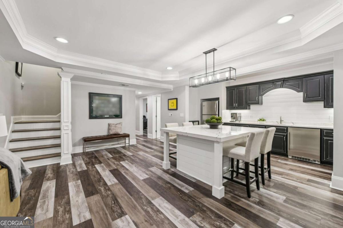 1135 Ascott Valley Drive