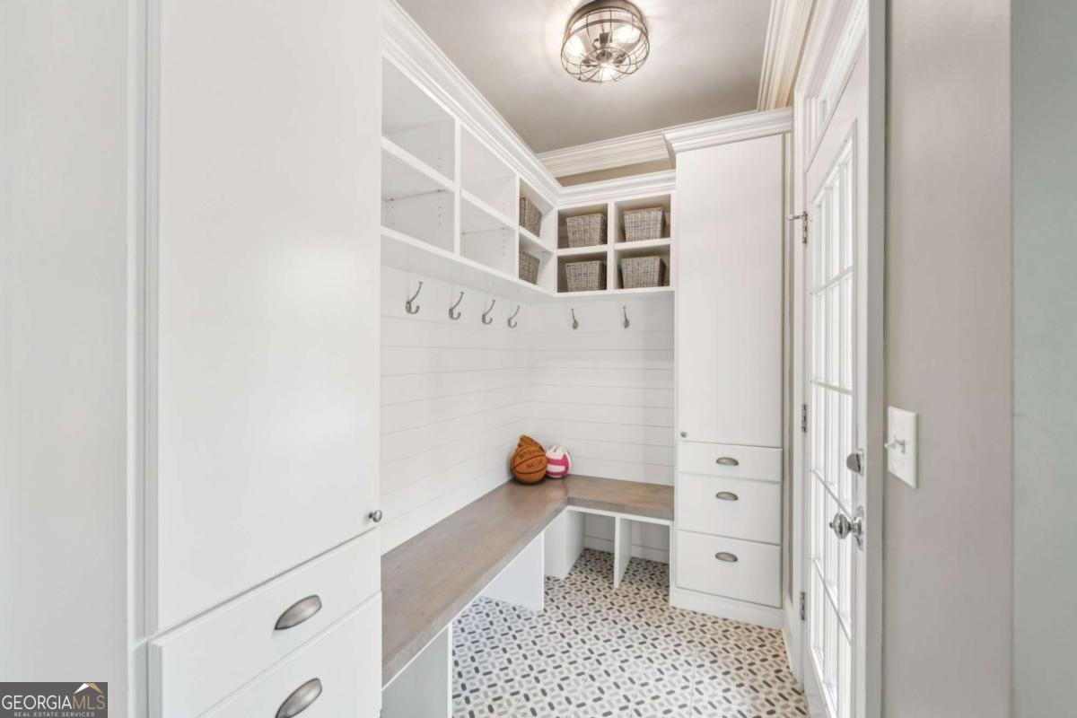 1135 Ascott Valley Drive