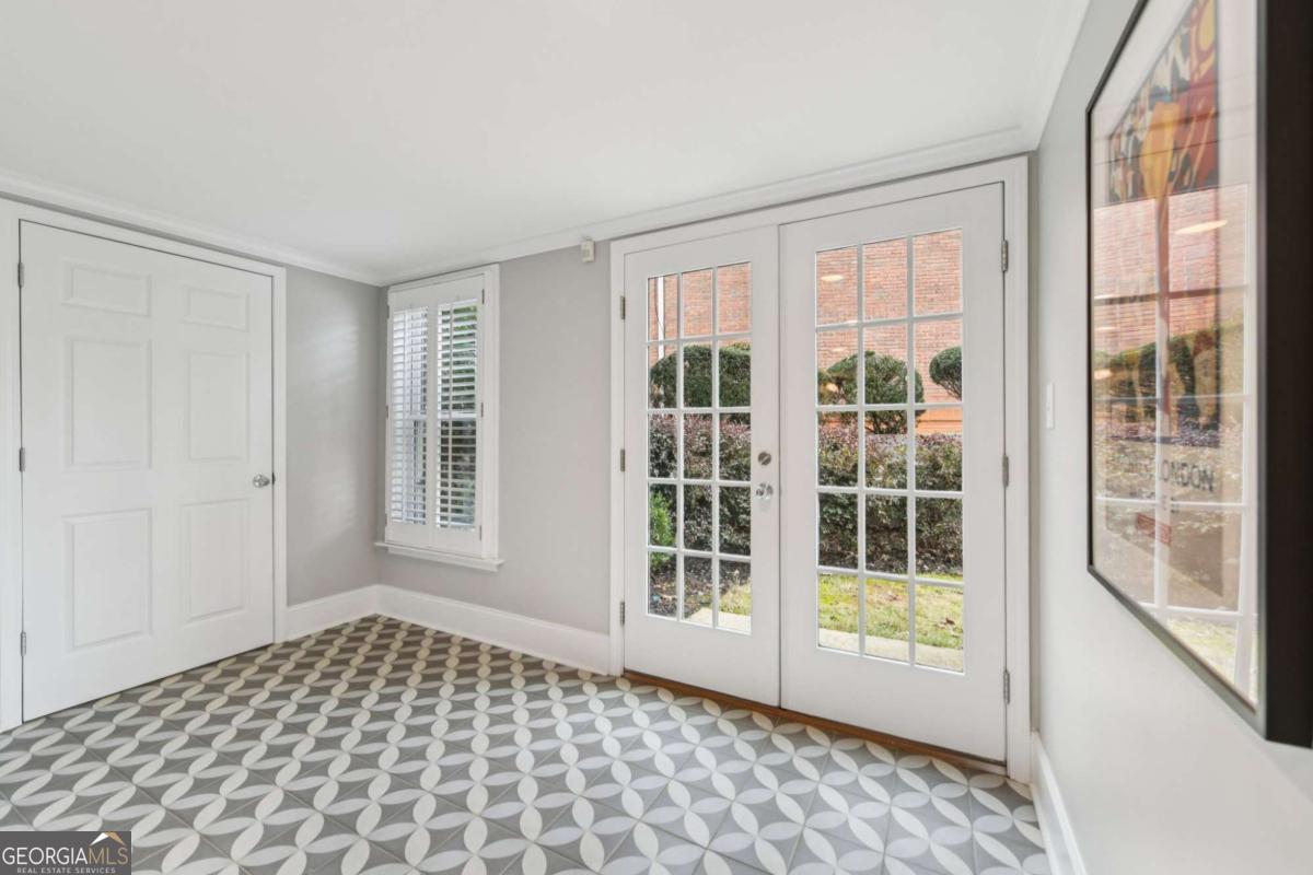 1135 Ascott Valley Drive