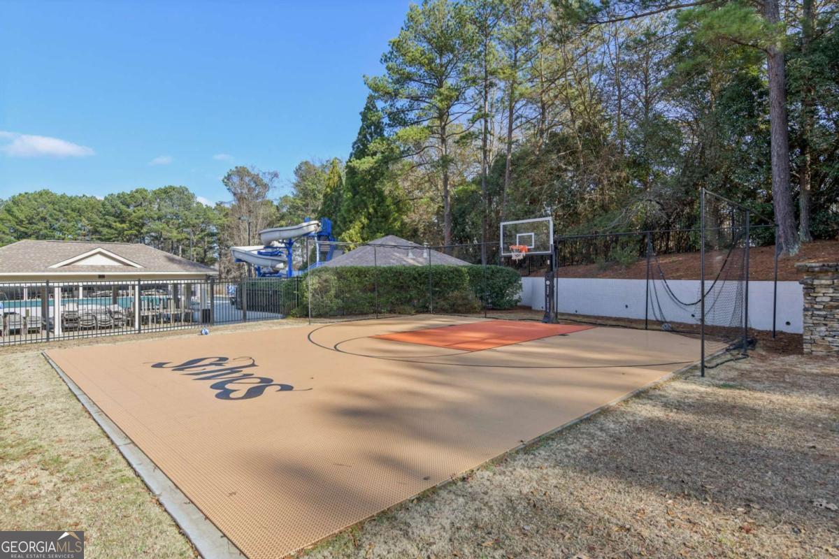 1135 Ascott Valley Drive