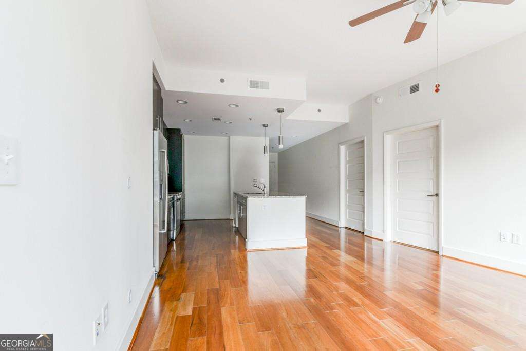 1080 Peachtree Street NE # 604