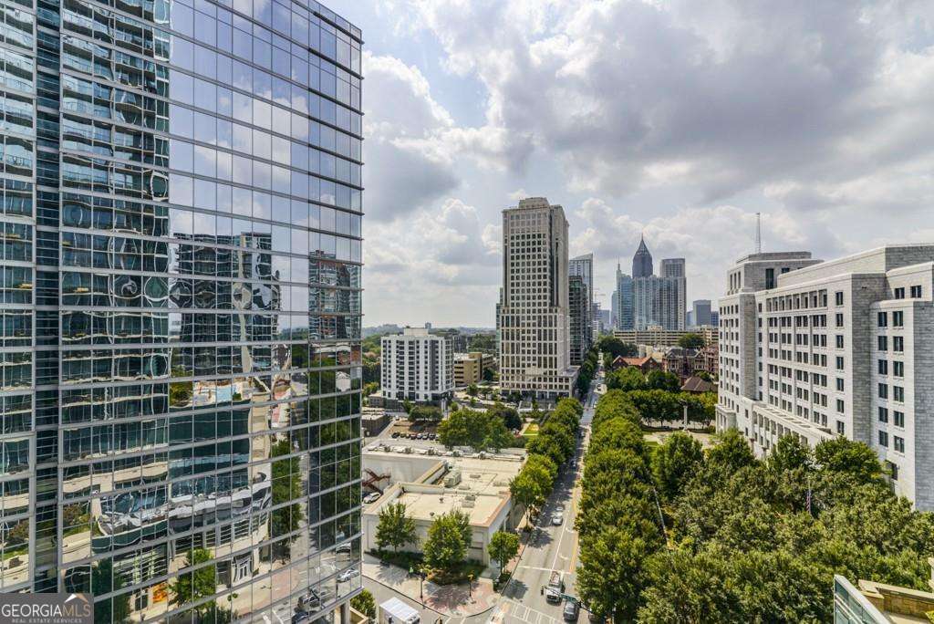 1080 Peachtree Street NE # 604