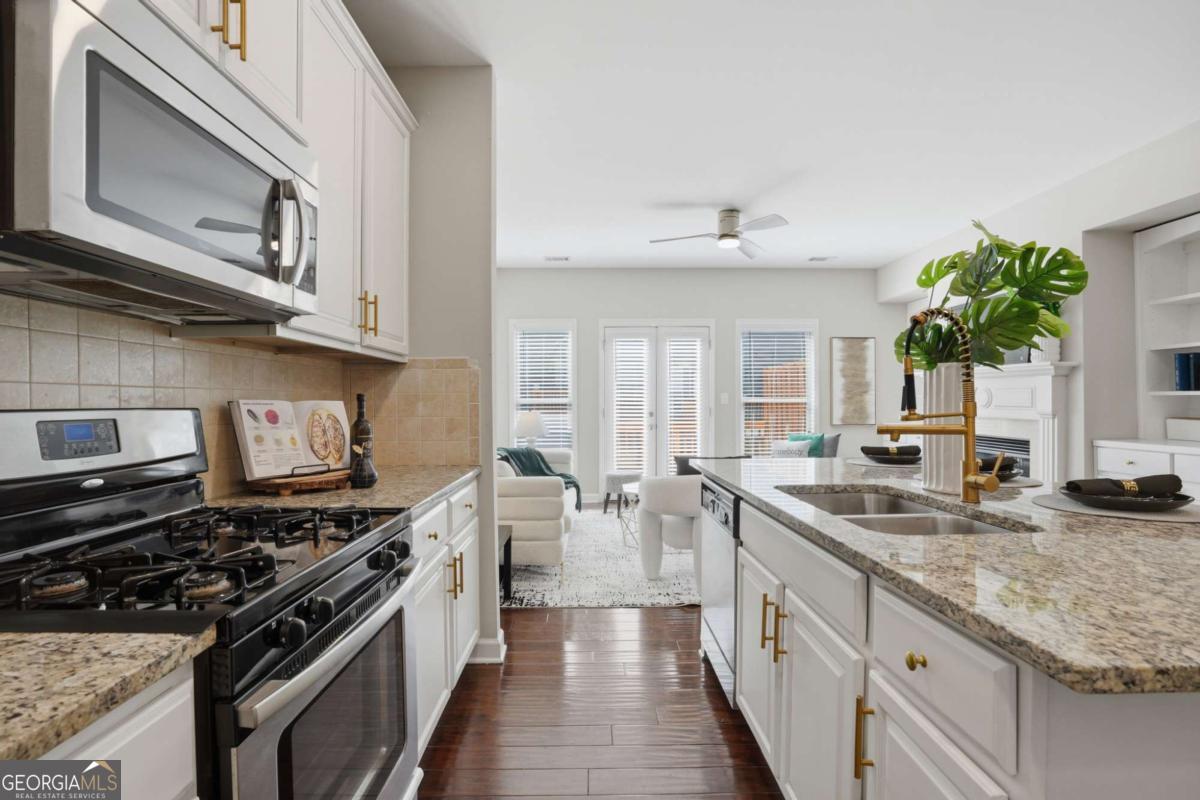 1221 Lavista Road NE