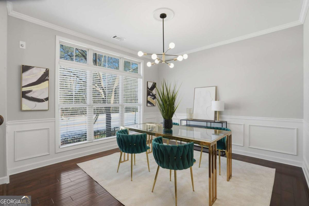 1221 Lavista Road NE