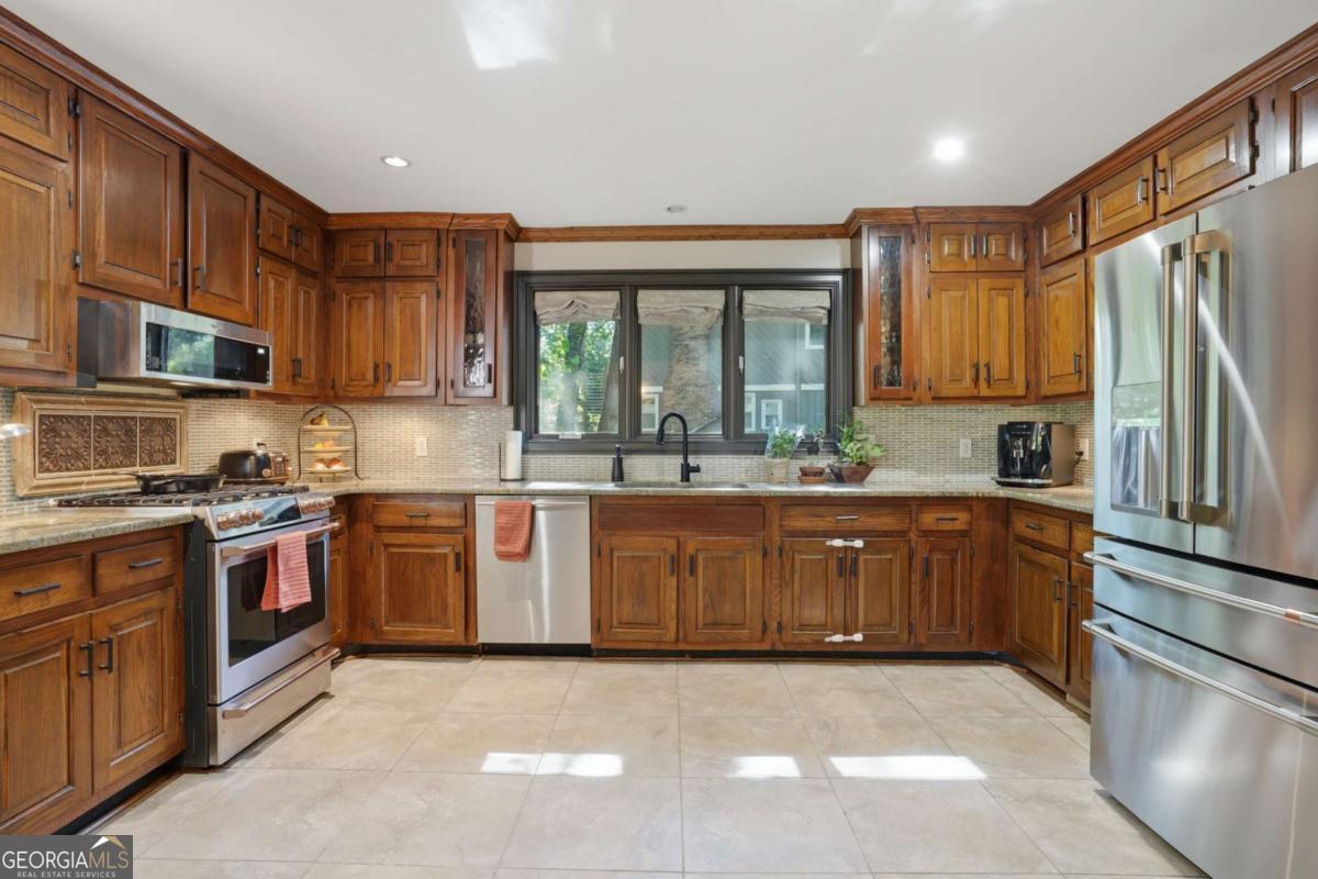 1180 Saint Andrews Circle