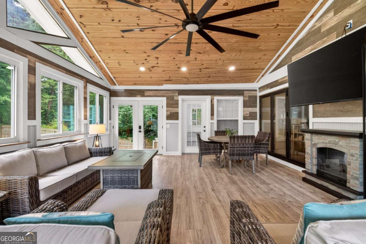 505 Wyncourtney Drive