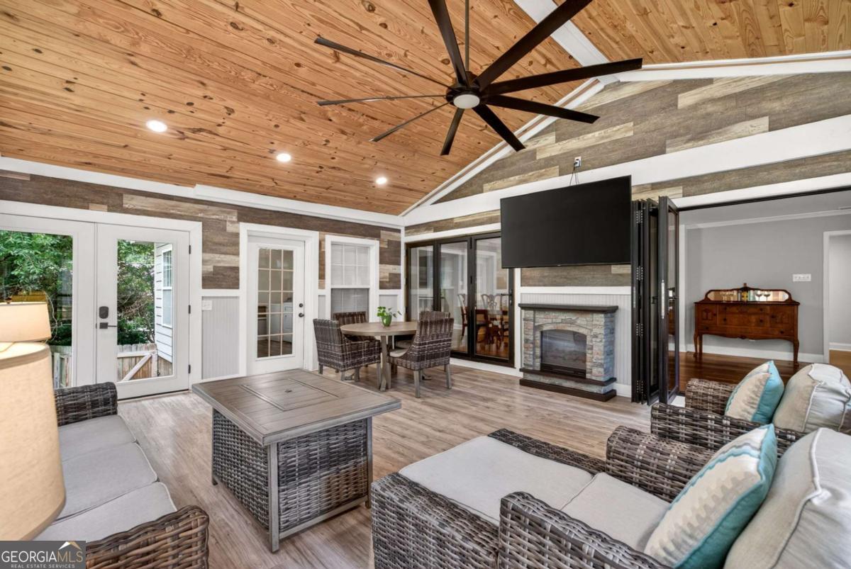 505 Wyncourtney Drive