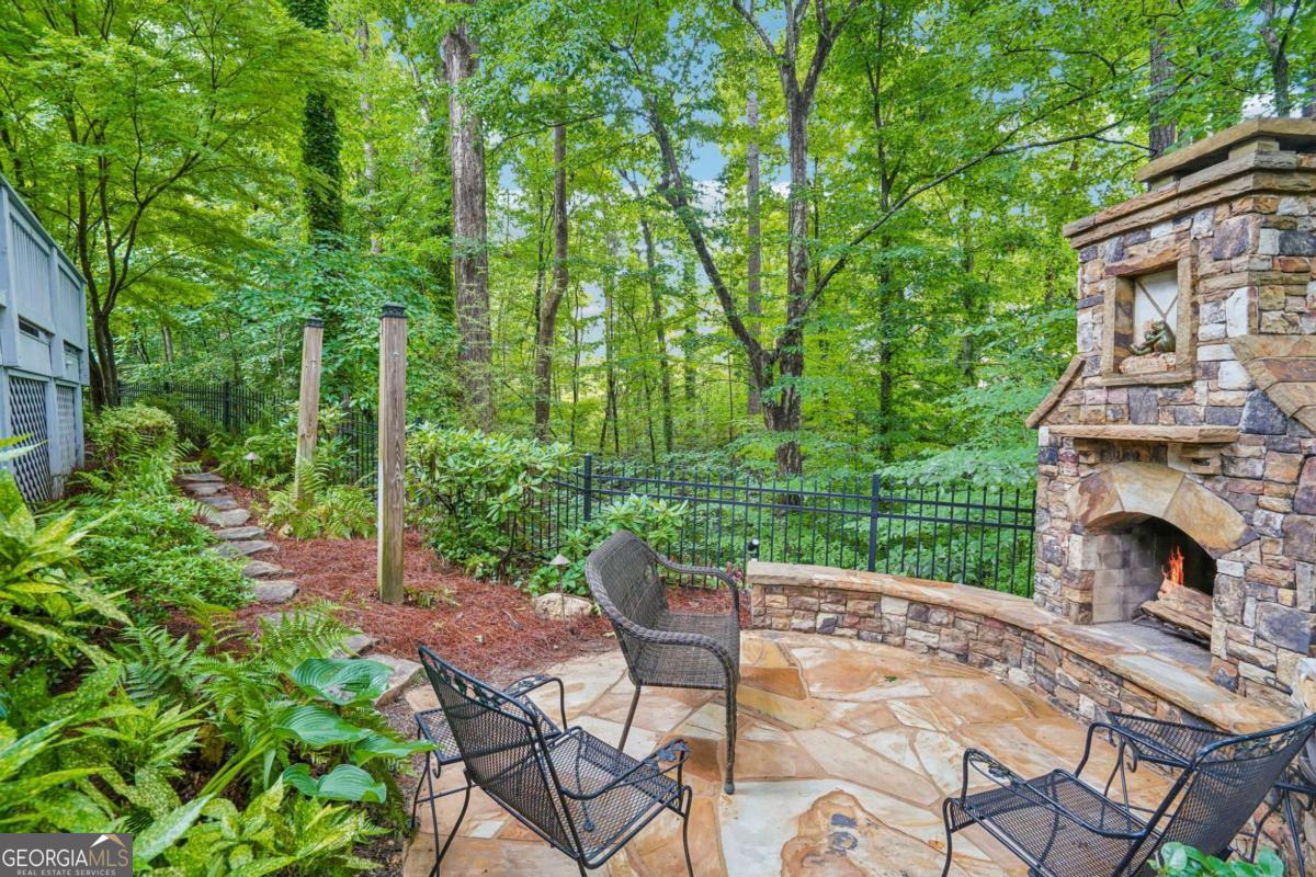 706 Braidwood Ridge NW