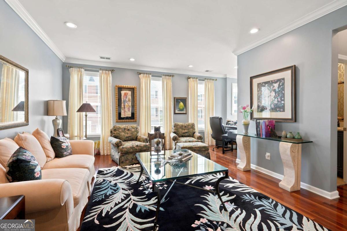 3837 Chattahoochee Summit Drive SE