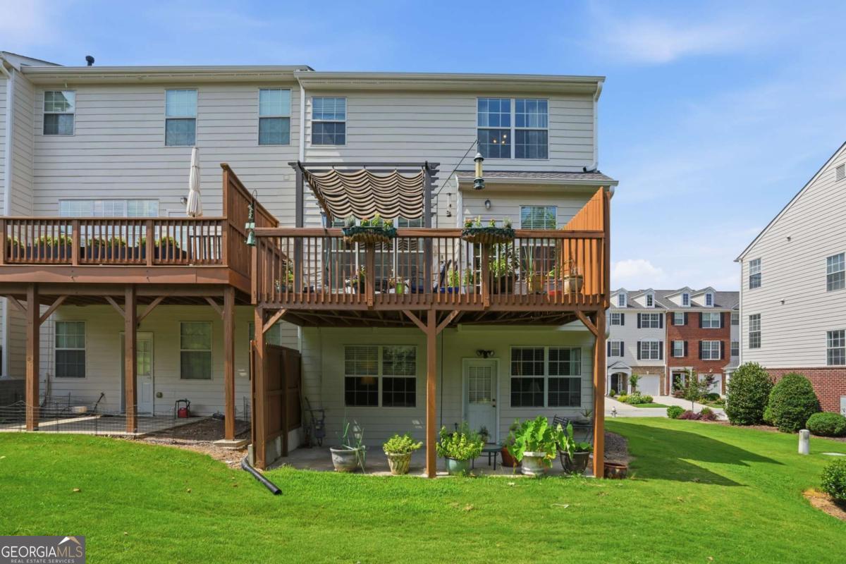 3837 Chattahoochee Summit Drive SE