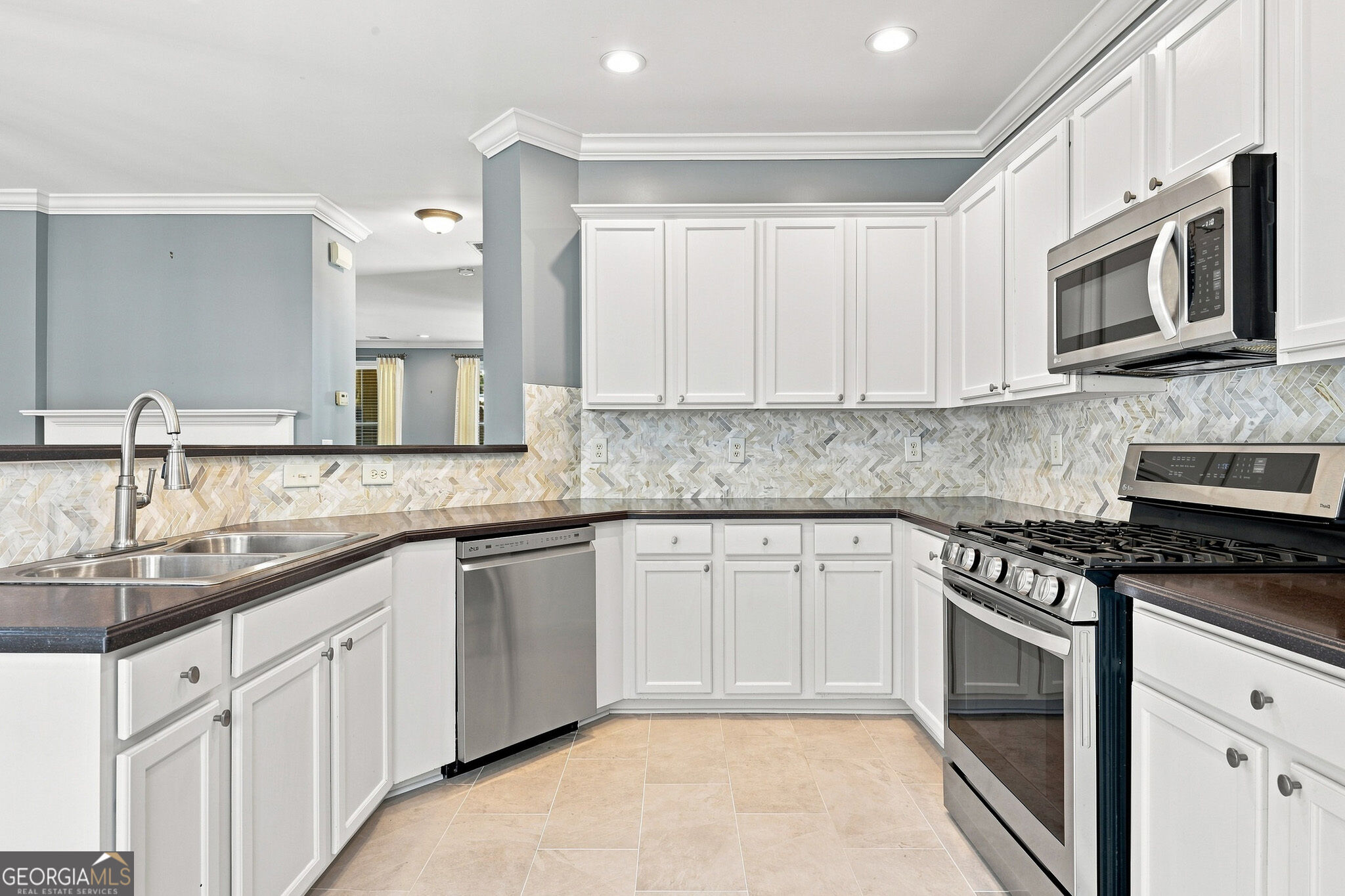 3837 Chattahoochee Summit Drive SE