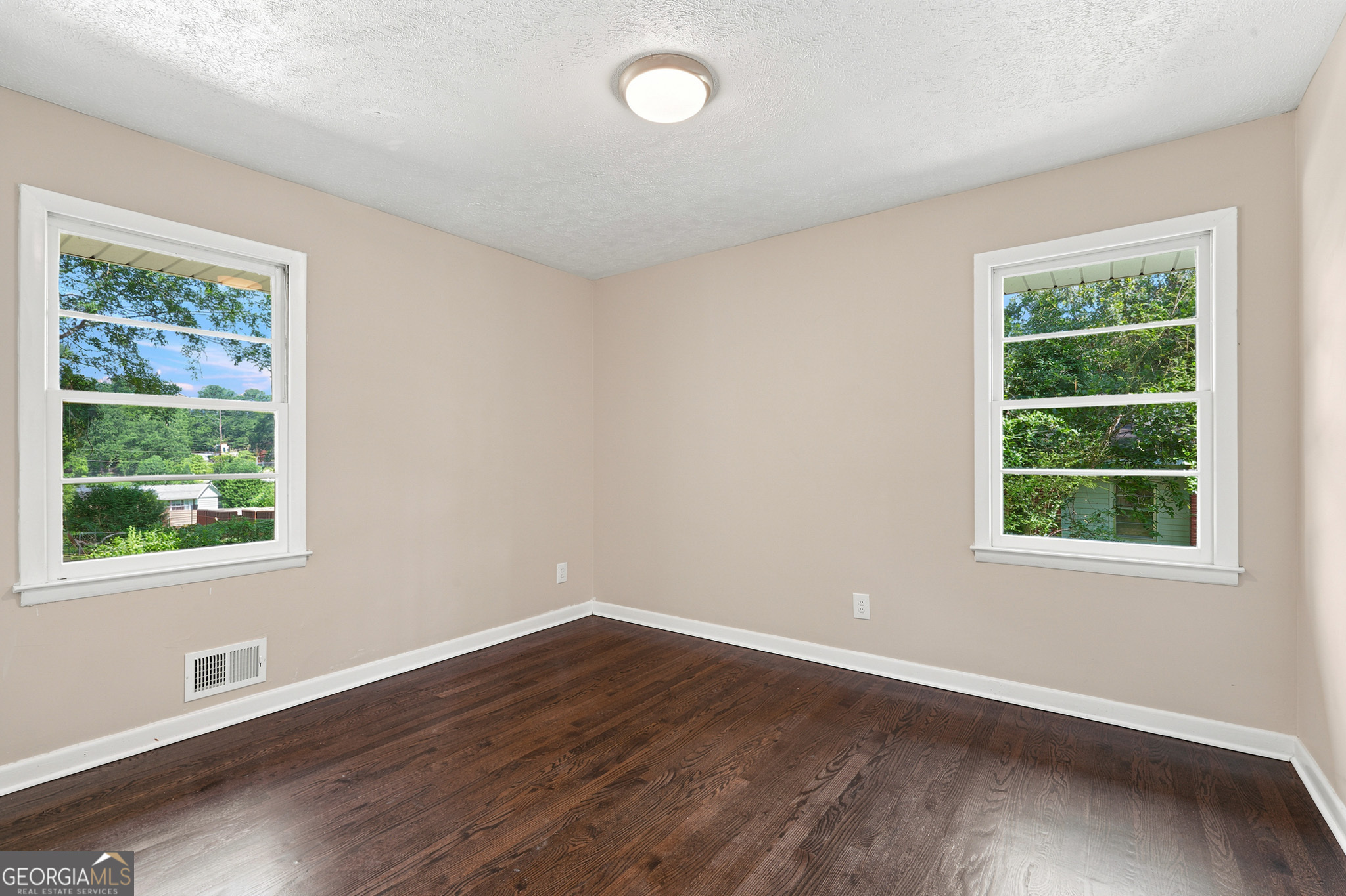 2675 Fraser Road