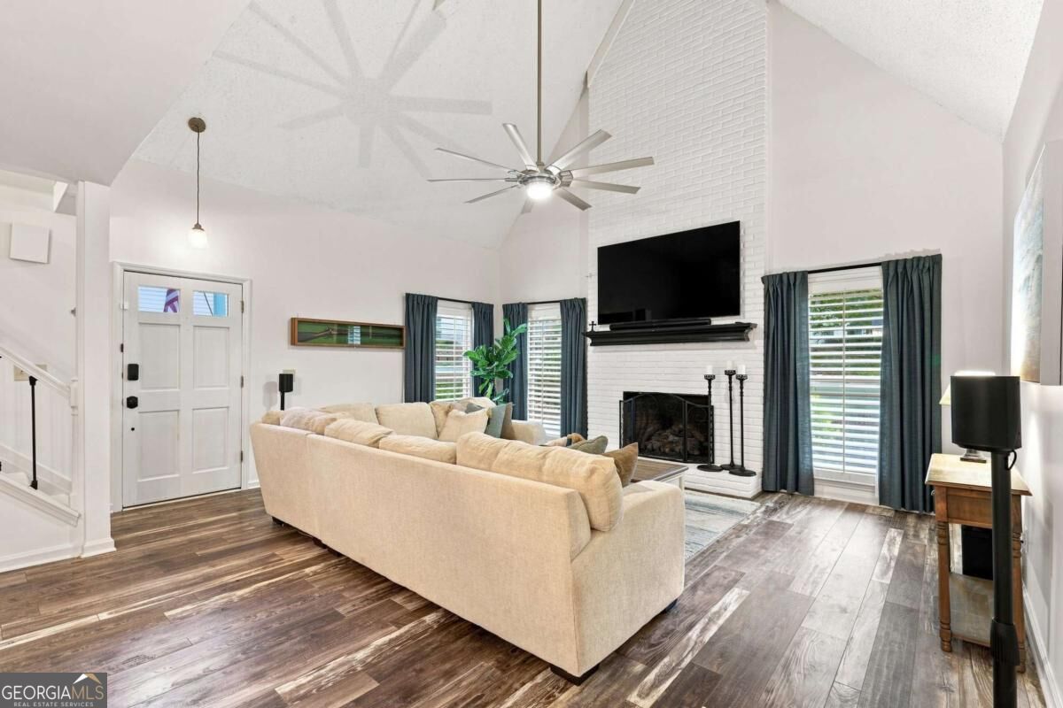 414 Roswell Green Lane