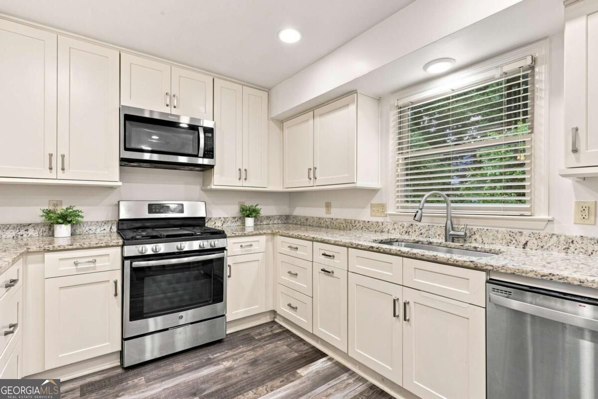 414 Roswell Green Lane