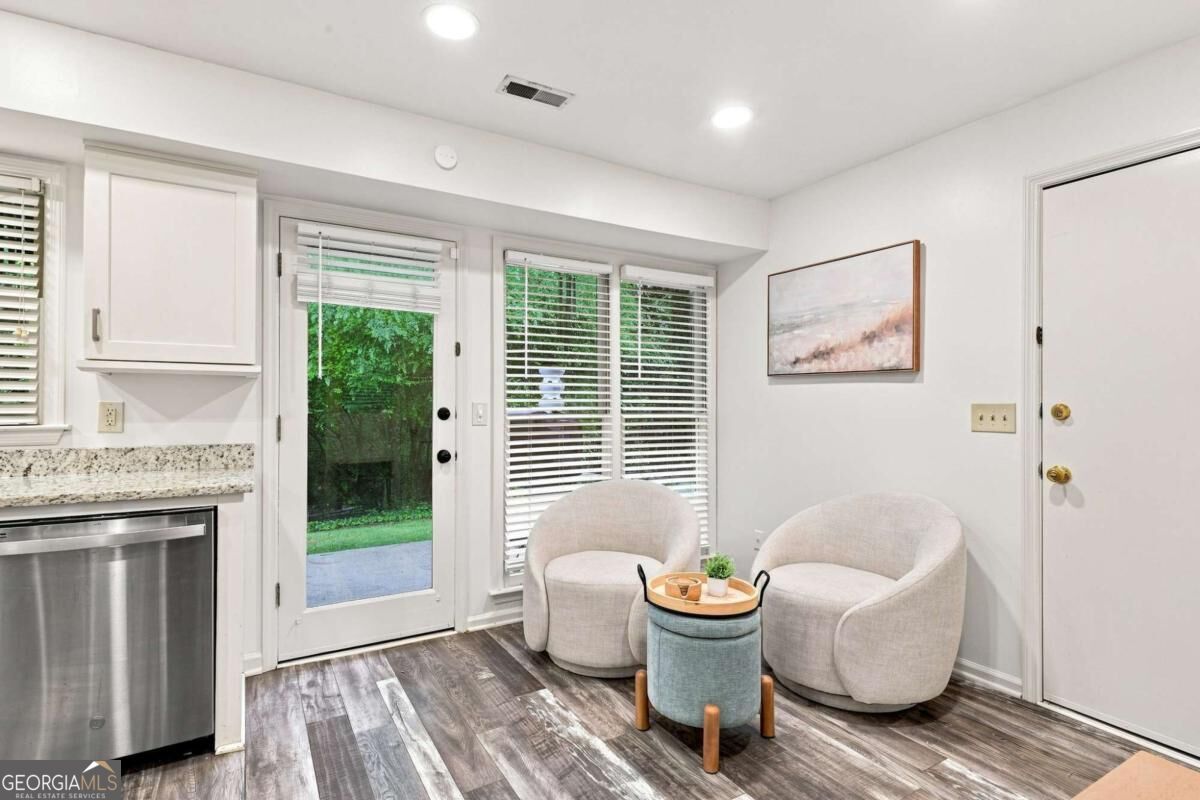 414 Roswell Green Lane